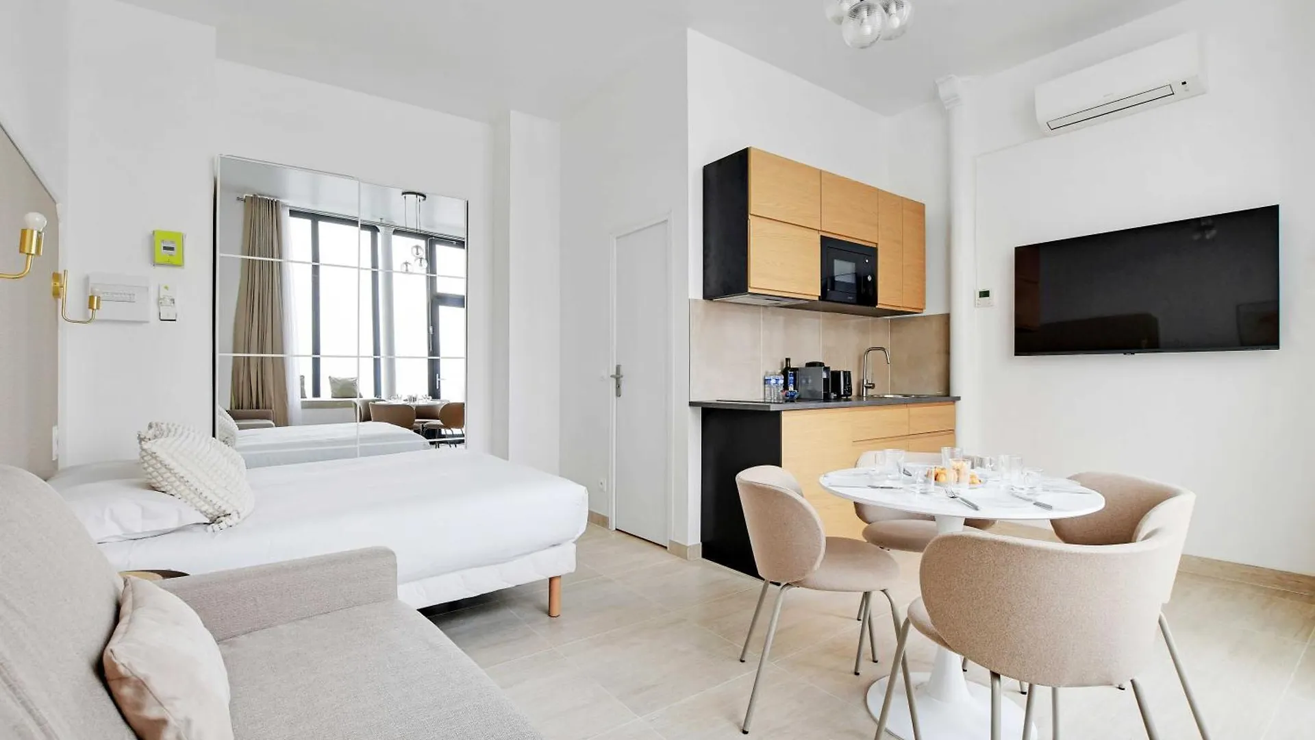 Vakantiehuis Studio Moderne - Ac- 4P- Champ-De-Mars Parijs Frankrijk